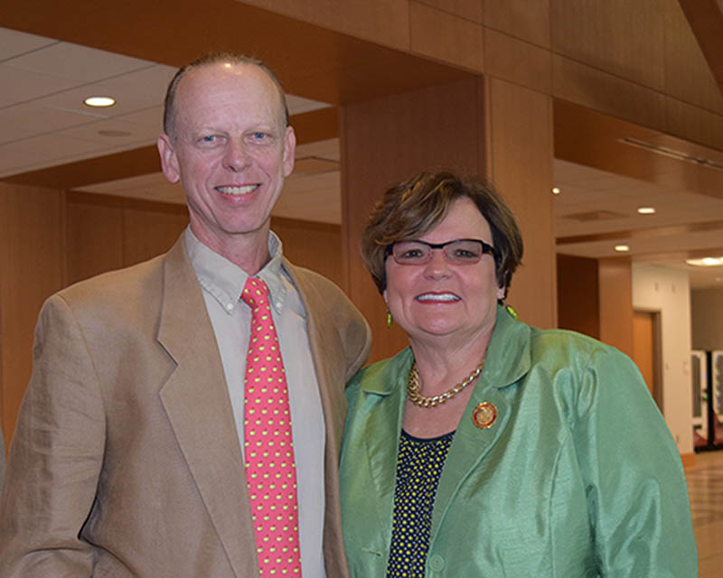 Dave Rommel & SU President Janet Dudley-Eshbach